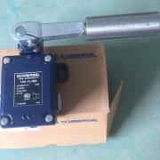 跑偏開關(guān)T441-11Y-243/IP65KBW-220L防爆跑偏開關(guān)