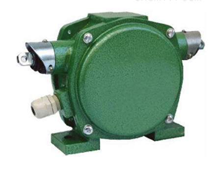 NST1-12-30强磁防水跑偏传感器、NTZH-9SAA-2K斗提跑偏开关生产